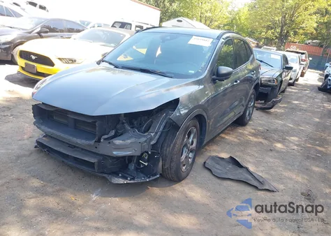 2023 Ford Escape St-Line z USA, uszkodzony, nr VIN 1FMCU0MN0PUA42173